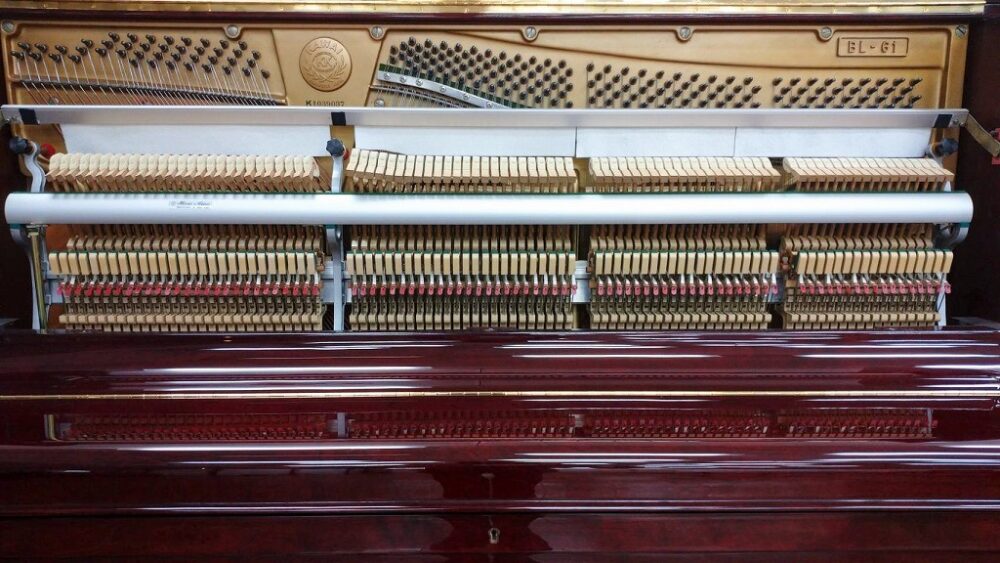 Used piano BL-61 internal