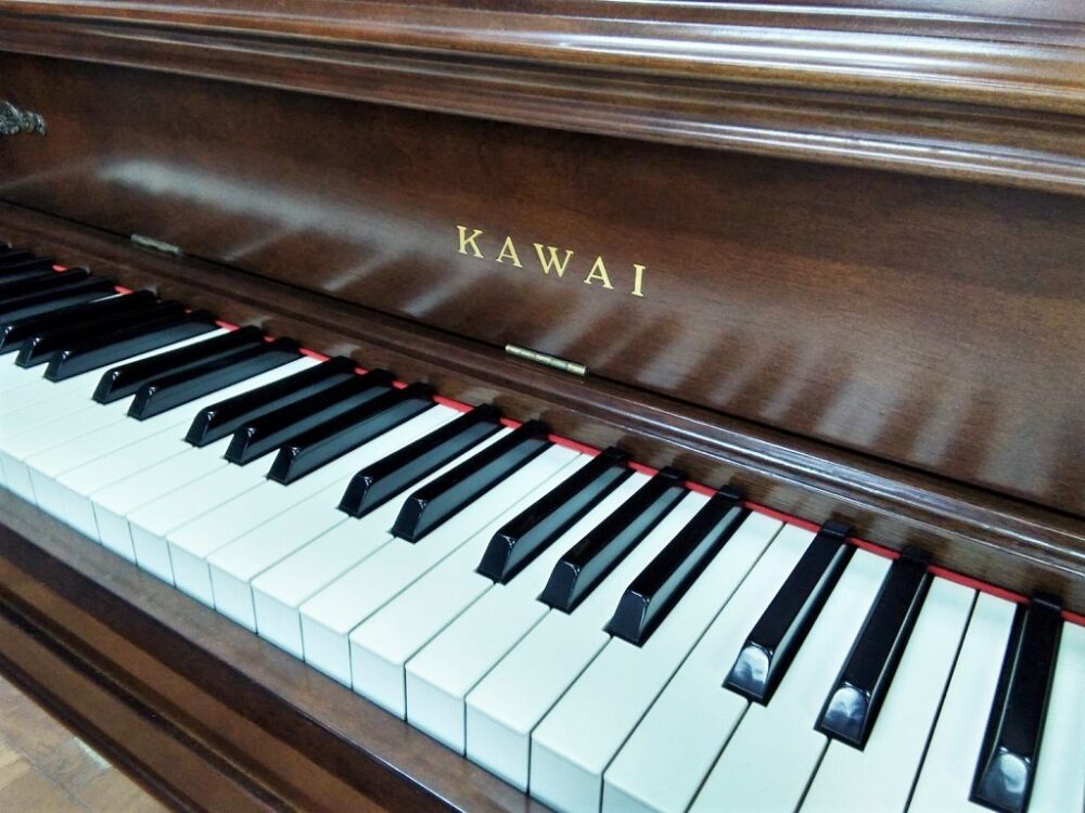 Used piano Ki60KF brand mark/keyboard