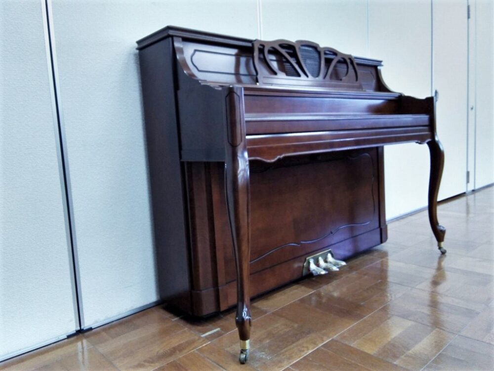 Used piano Ki60KF overall picture2